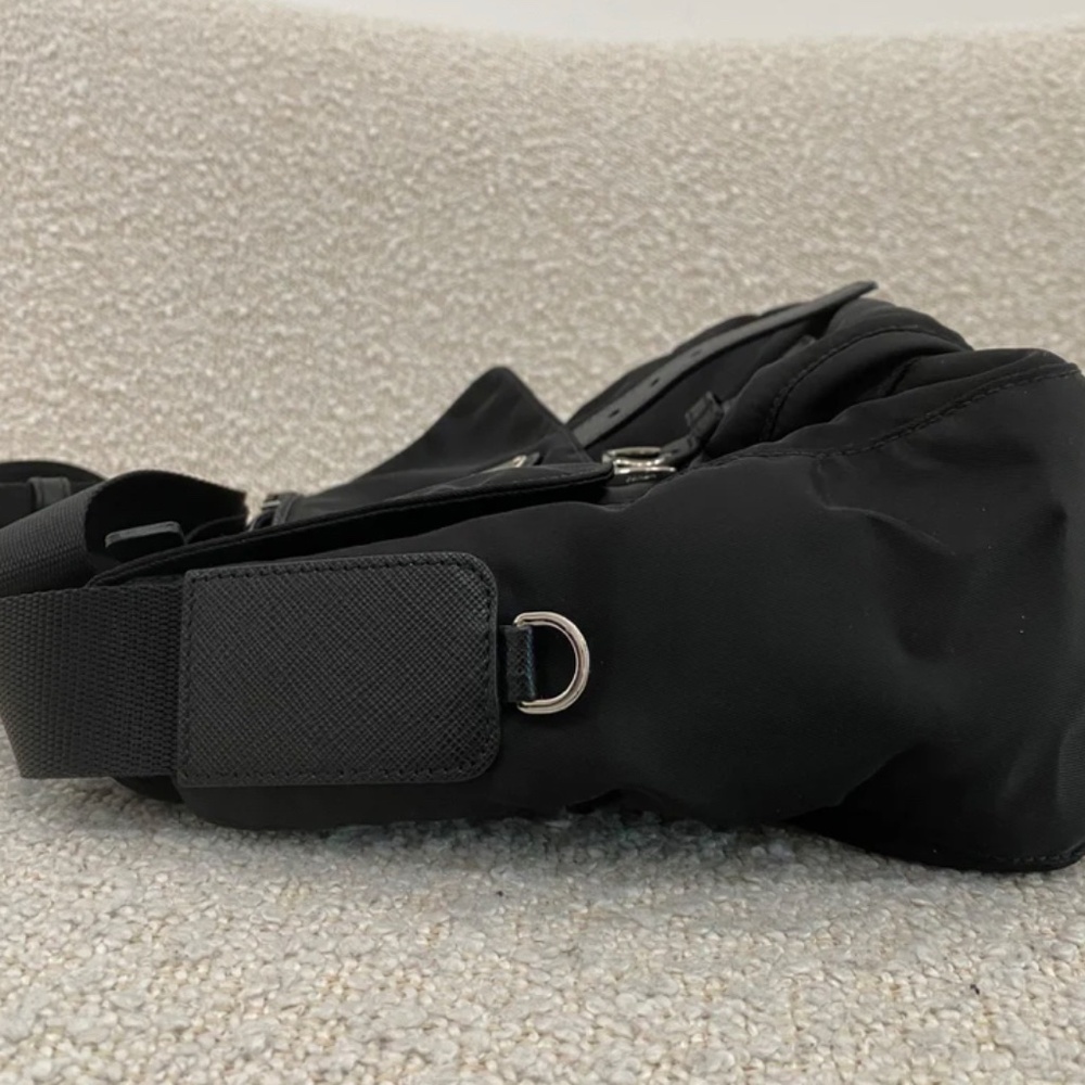 Authentic Pre-Owned Prada Vela Shoulder Bag Nylon Nero - Picture 9 of 16